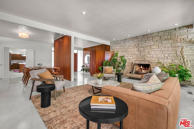 3700 Hayvenhurst Avenue, Encino, CA 91436