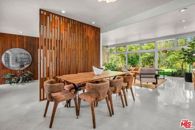 3700 Hayvenhurst Avenue, Encino, CA 91436