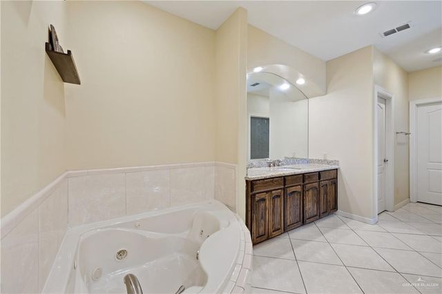 5845 Acacia Street, Harlingen, TX 78552