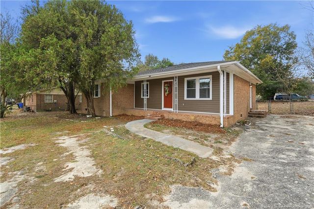 1110 Barwin Drive, Fayetteville, NC 28304