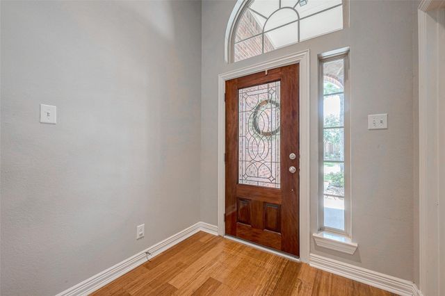 28314 Calaveras Lake Drive, Spring, TX 77386