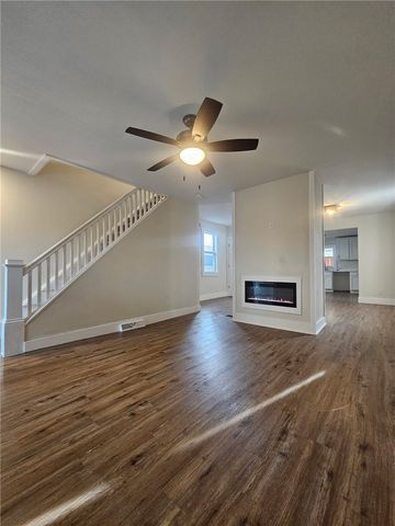 539 Walnut St, Vandergrift, PA 15690