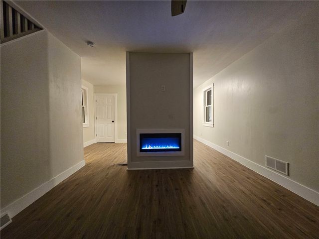 539 Walnut St, Vandergrift, PA 15690