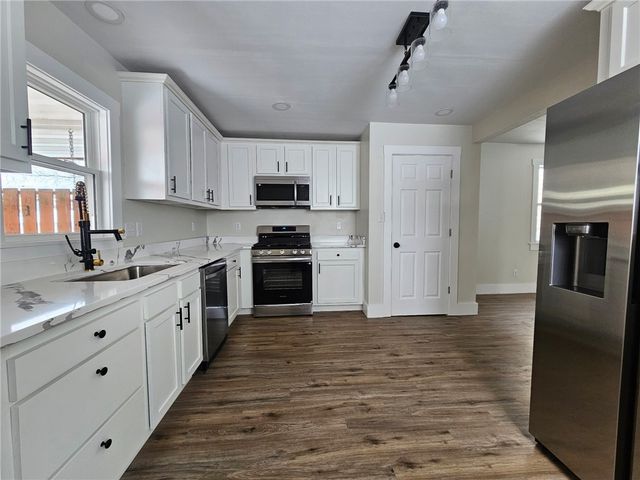 539 Walnut St, Vandergrift, PA 15690