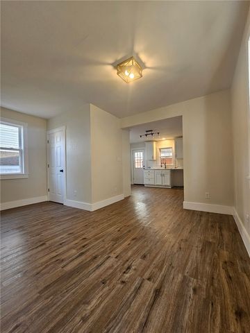 539 Walnut St, Vandergrift, PA 15690