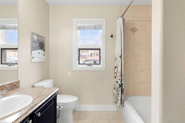 1900 East Street, Golden, CO 80401