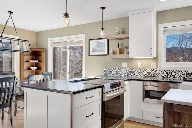 1900 East Street, Golden, CO 80401