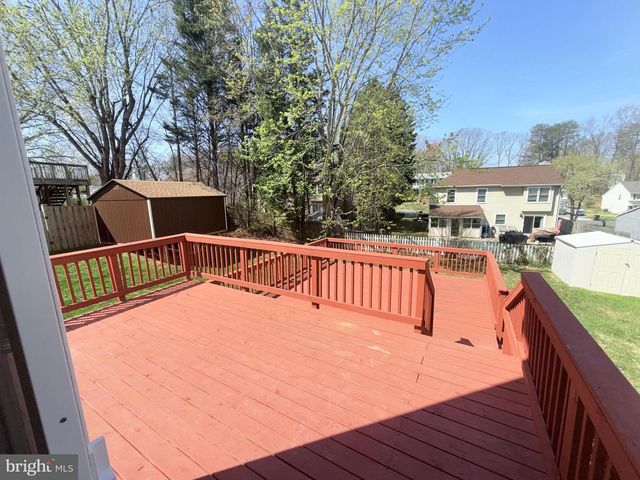 6012 PHILLIPP CT, Woodbridge, VA 22193