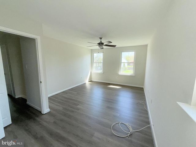 6012 PHILLIPP CT, Woodbridge, VA 22193