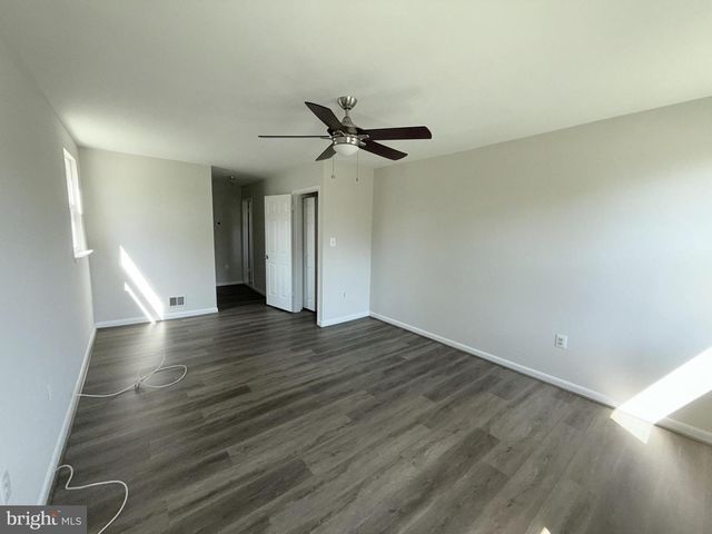 6012 PHILLIPP CT, Woodbridge, VA 22193