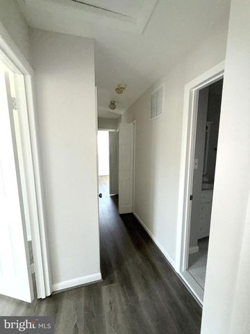 6012 PHILLIPP CT, Woodbridge, VA 22193