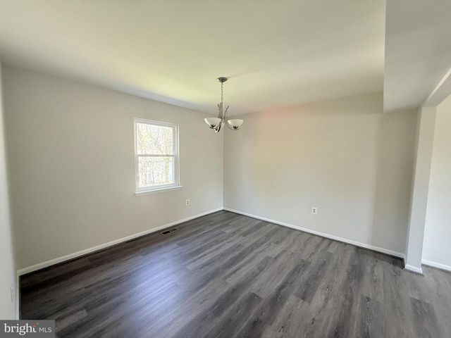 6012 PHILLIPP CT, Woodbridge, VA 22193