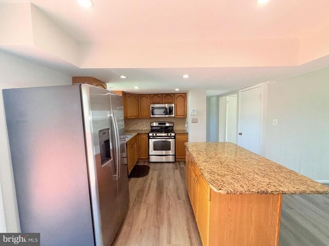 6012 PHILLIPP CT, Woodbridge, VA 22193