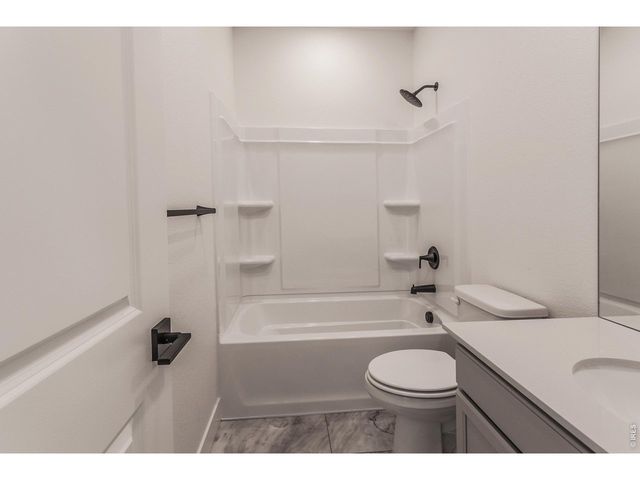 780 Chatter Rd, Windsor, CO 80550