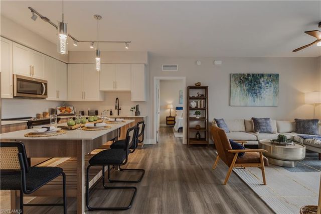 9920 Portofino Vineyards CIR # 108, Fort Myers, FL 33967