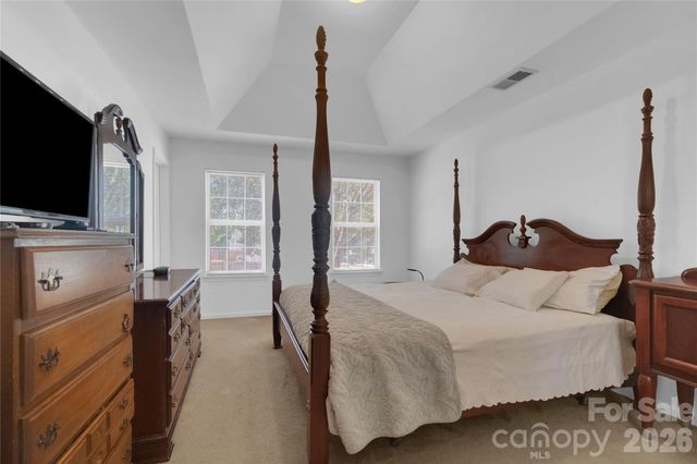 12009 Silvercrest Drive, Charlotte, NC 28215