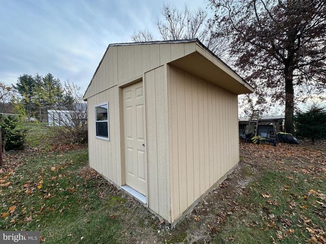 112 REYNOLDS AVENUE, Mont Alto, PA 17237