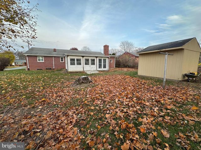 112 REYNOLDS AVENUE, Mont Alto, PA 17237