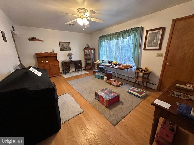 112 REYNOLDS AVENUE, Mont Alto, PA 17237