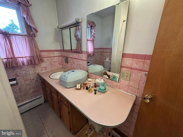 112 REYNOLDS AVENUE, Mont Alto, PA 17237