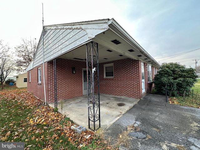 112 REYNOLDS AVENUE, Mont Alto, PA 17237