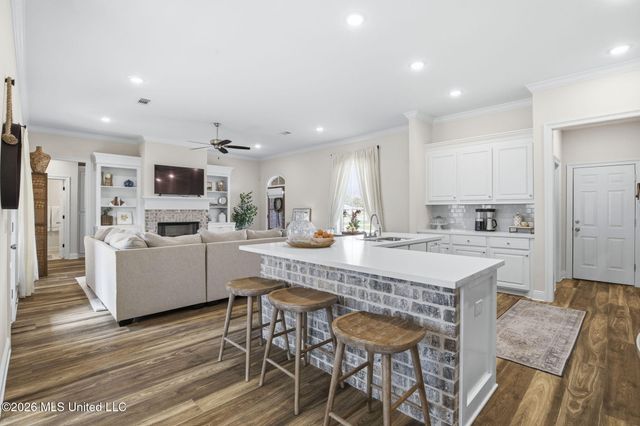 170 Chartleigh Circle, Canton, MS 39046