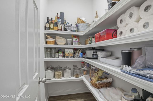 170 Chartleigh Circle, Canton, MS 39046