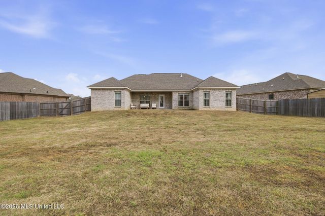 170 Chartleigh Circle, Canton, MS 39046