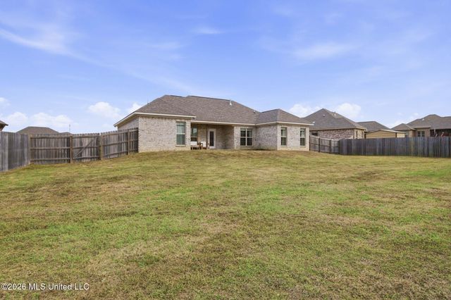 170 Chartleigh Circle, Canton, MS 39046