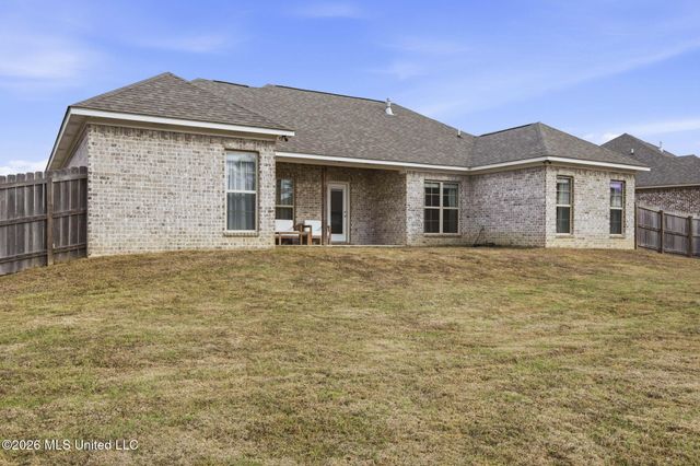 170 Chartleigh Circle, Canton, MS 39046