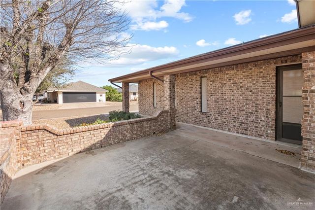 418 Aquarius Street, Mission, TX 78572