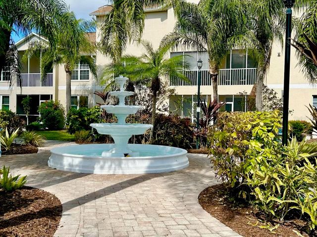 4250 PLAYERS PLACE 2616, Sarasota, FL 34238