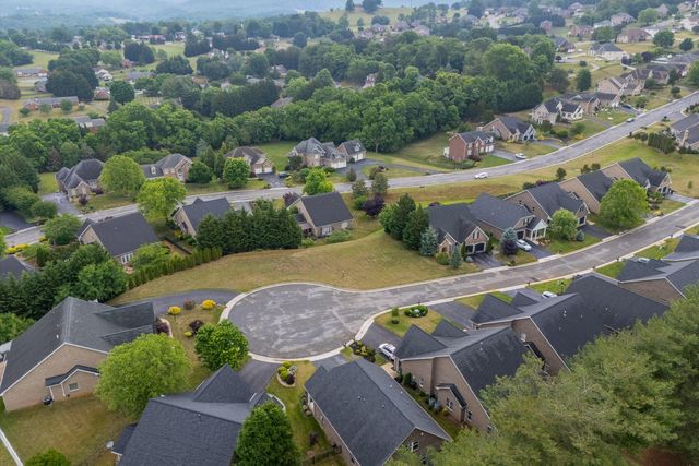 260 Stonecreek WAY, Roanoke, VA 24019