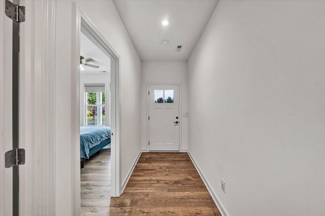 260 Stonecreek WAY, Roanoke, VA 24019