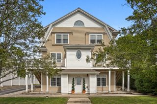 79 Suomi Rd 79, Quincy, MA 02169