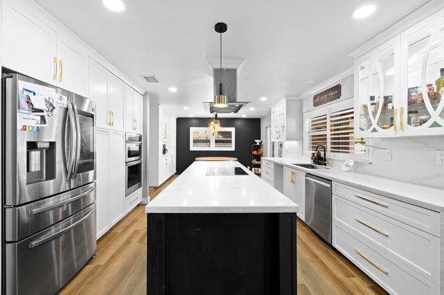 208 NW 91st Avenue, Coral Springs, FL 33071