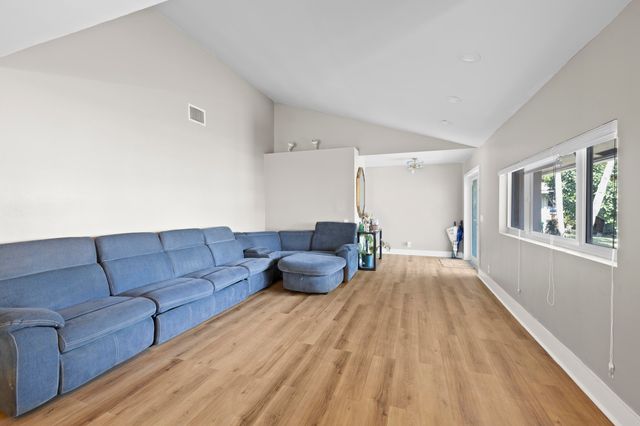 208 NW 91st Avenue, Coral Springs, FL 33071