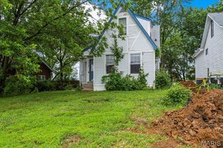 2237 Kratky Road, St Louis, MO 63114