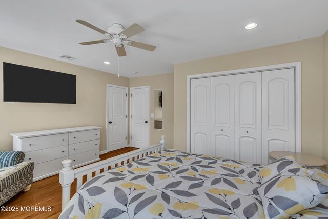 5 Dover Avenue, Lavallette, NJ 08735