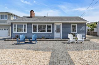 5 Dover Avenue, Lavallette, NJ 08735
