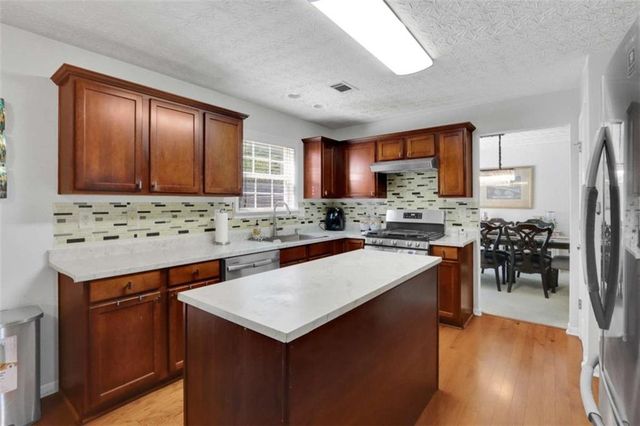 2297 Pierce Way, Buford, GA 30519