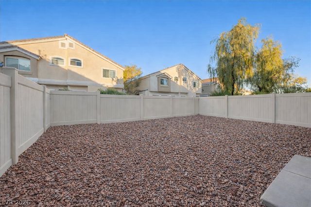 3412 Robust Robin Place 3, North Las Vegas, NV 89084