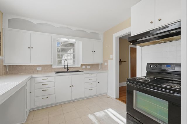 3049 S 19th Street, Abilene, TX 79605