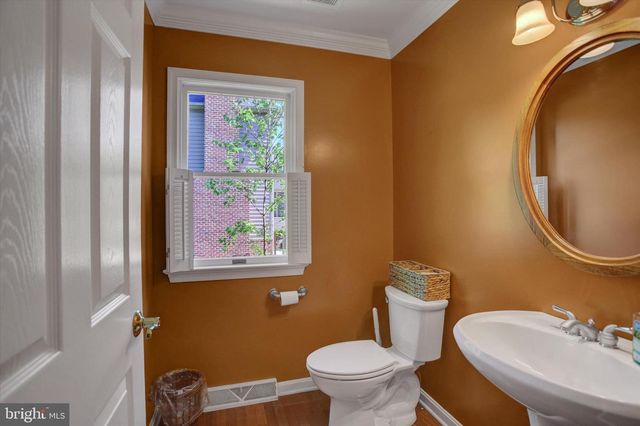2635 CASTLEGREEN DR, Greencastle, PA 17225