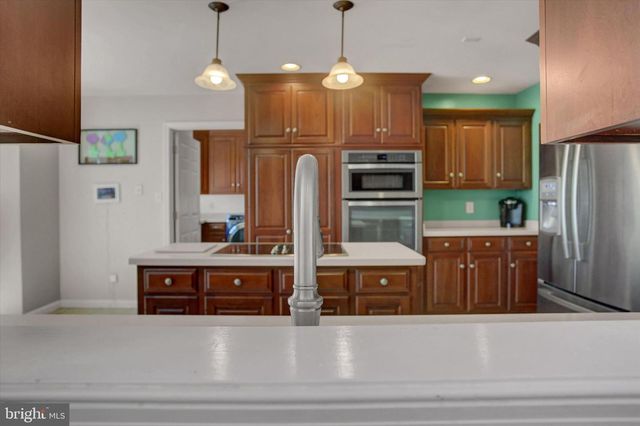 2635 CASTLEGREEN DR, Greencastle, PA 17225