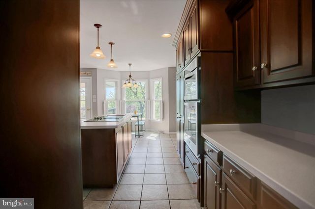 2635 CASTLEGREEN DR, Greencastle, PA 17225