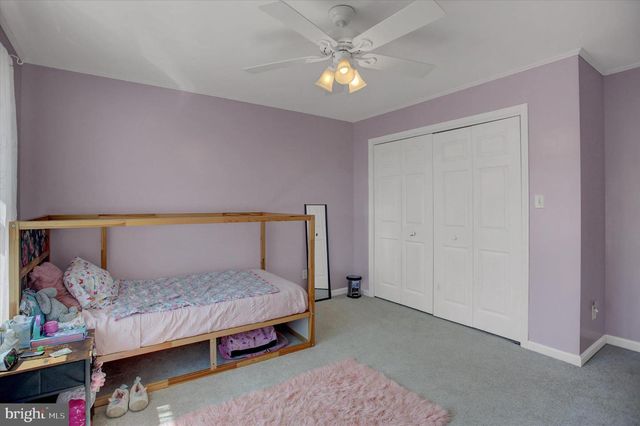 2635 CASTLEGREEN DR, Greencastle, PA 17225
