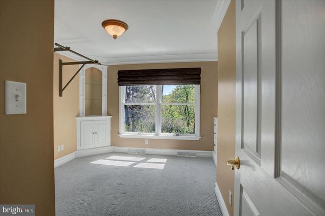 2635 CASTLEGREEN DR, Greencastle, PA 17225