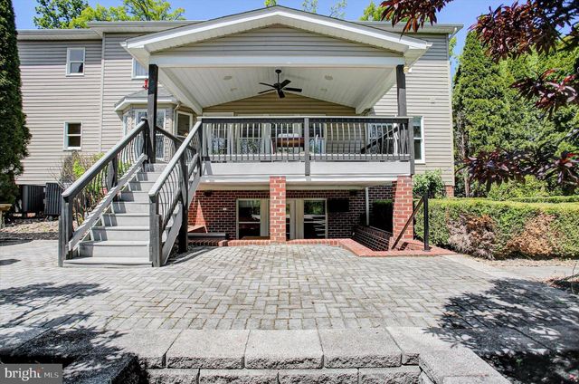 2635 CASTLEGREEN DR, Greencastle, PA 17225