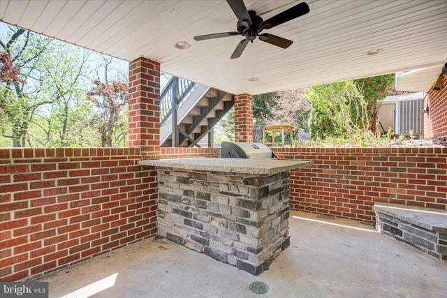 2635 CASTLEGREEN DR, Greencastle, PA 17225